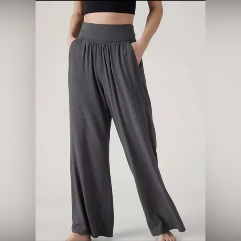 Athleta studio wide leg pant